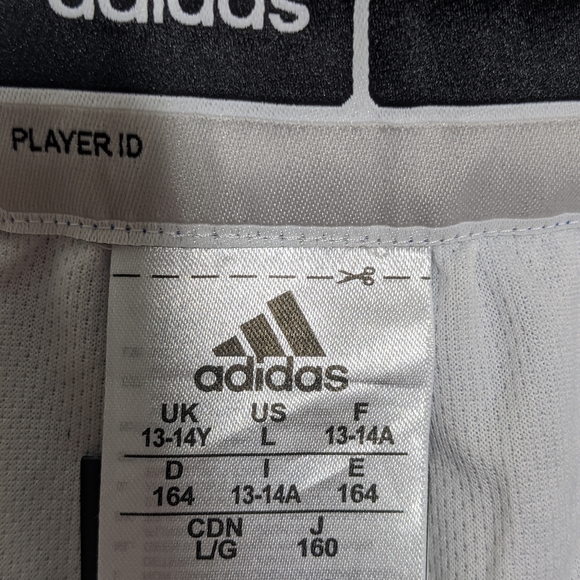 Adidas youth athletic shorts - Picture 7 of 7
